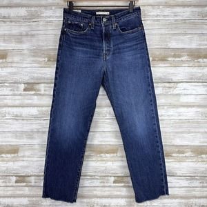Levi's Wedgie Straight Leg Cropped High Rise Button Fly Dark Wash Blue Womens 28